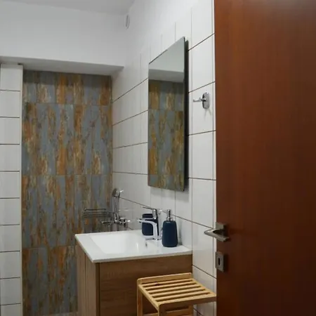 Apartment Evanthia *